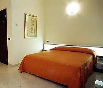 Hotel Del Corso Milan 3*,